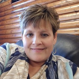 Meet your Posher, Katina